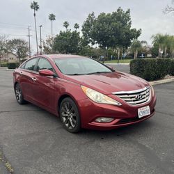 2012 Hyundai Sonata SE - 112k Miles 