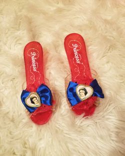 Snow White Dress Up Shoes