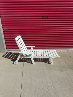 2 Outdoor, Oversized Chaise Lounge Chairs with 5 Positions, HDPE, Patio Lounge Chair with Wheels & Cup Holder for Pool, Deck, Poolside, Whit