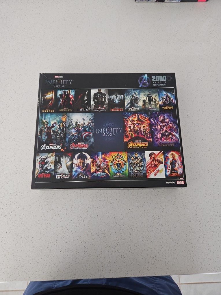 Infinity Saga Avengers 2000 Piece Puzzle