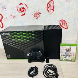 Xbox Series X - 1 TB , Bonus 1 Game Madden 15  ( Used Very New )