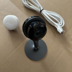 Google Nest Cam Indoor 1st Gen