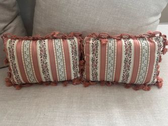 Vintage pillows (pair)