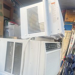 Window Air Conditioner Haier Works Good