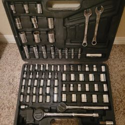 Powerbuilt Wrench Set!