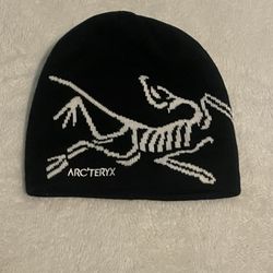 ARCTERYX  BEANIE BLACK