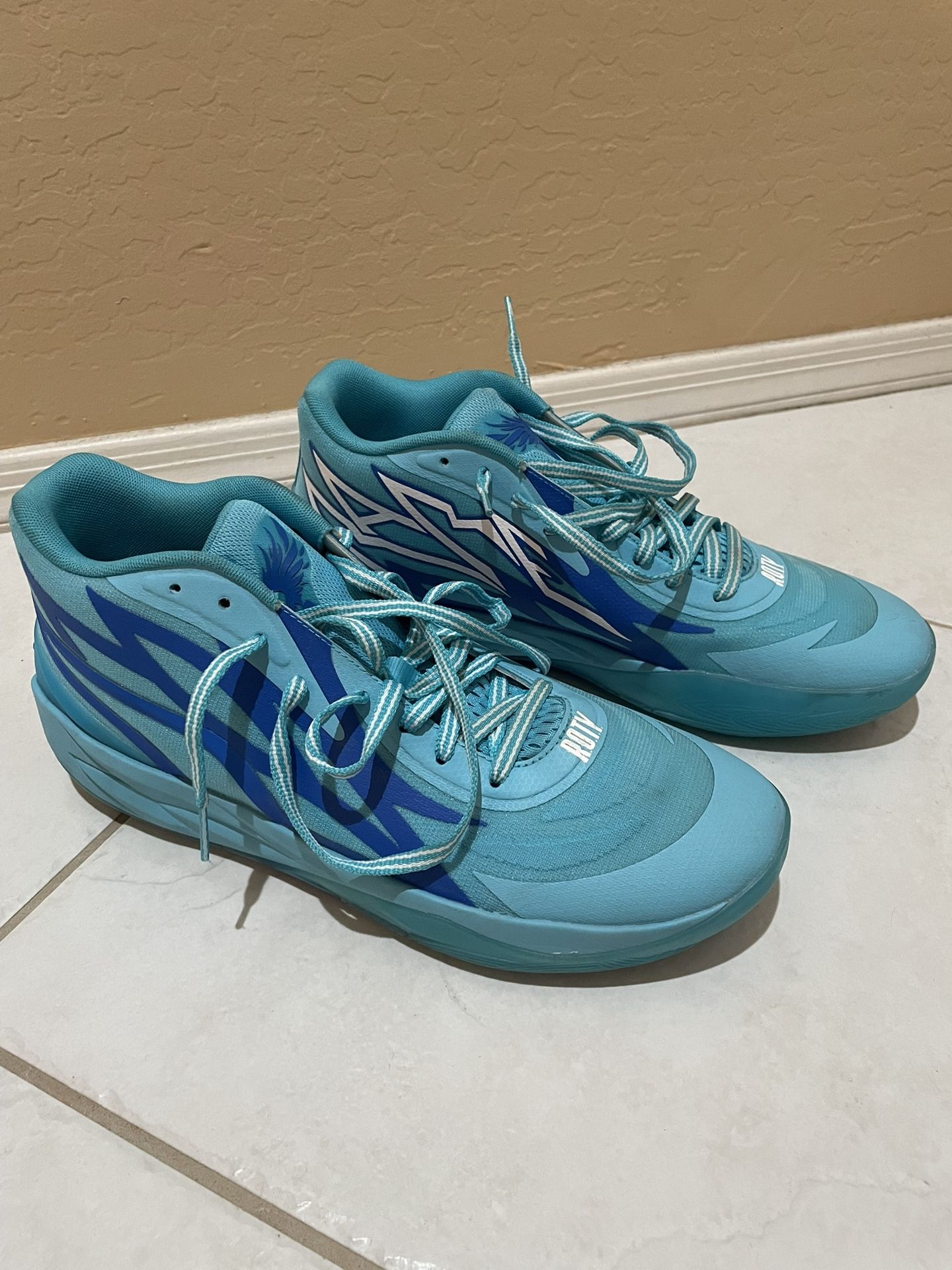 Melo 2.0 Basketball Shoes Size 13