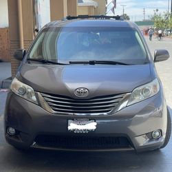 2011 Toyota Sienna