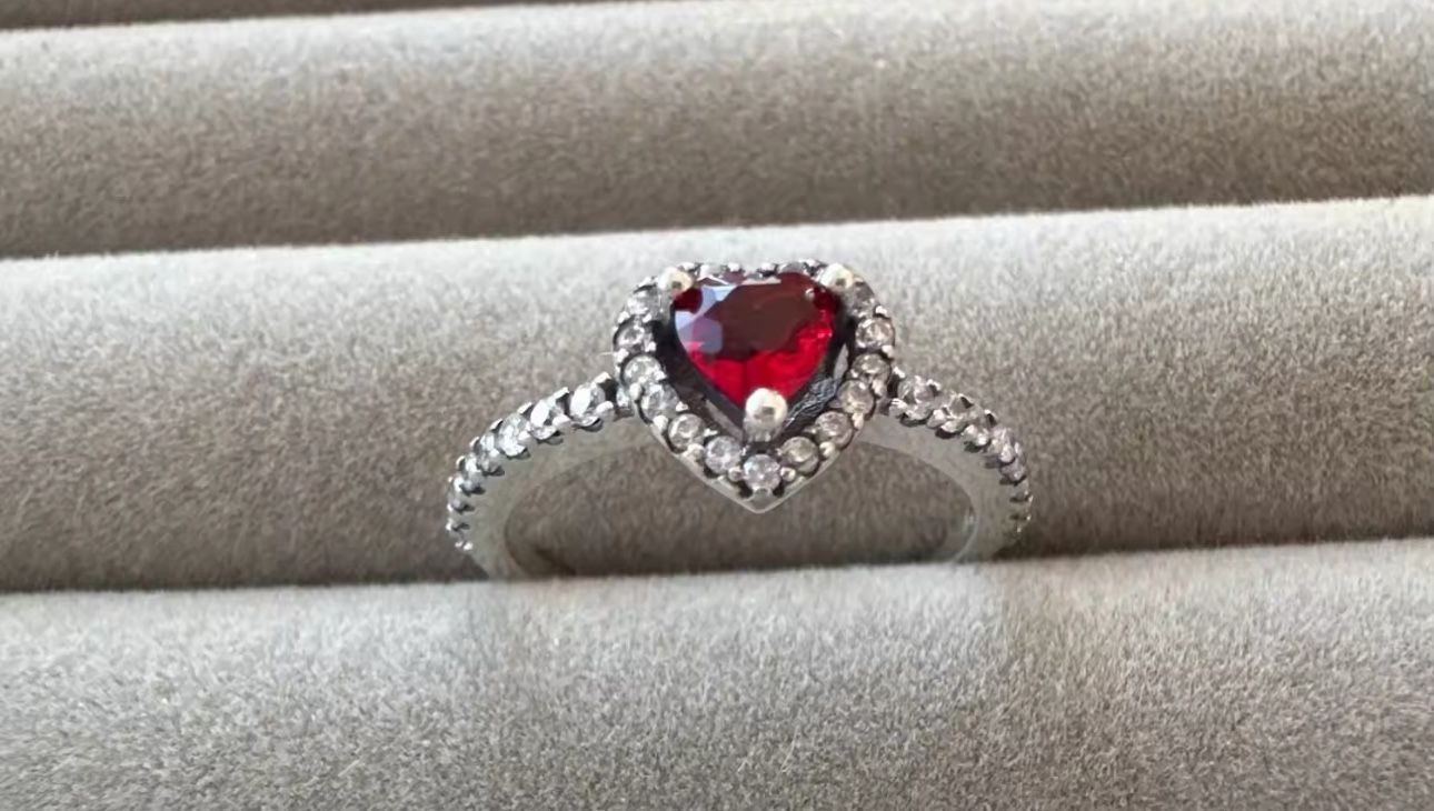 New 925 Silver Red Ring Elevated Heart Women Pandora Ring SIZES 6,7,8 and 9