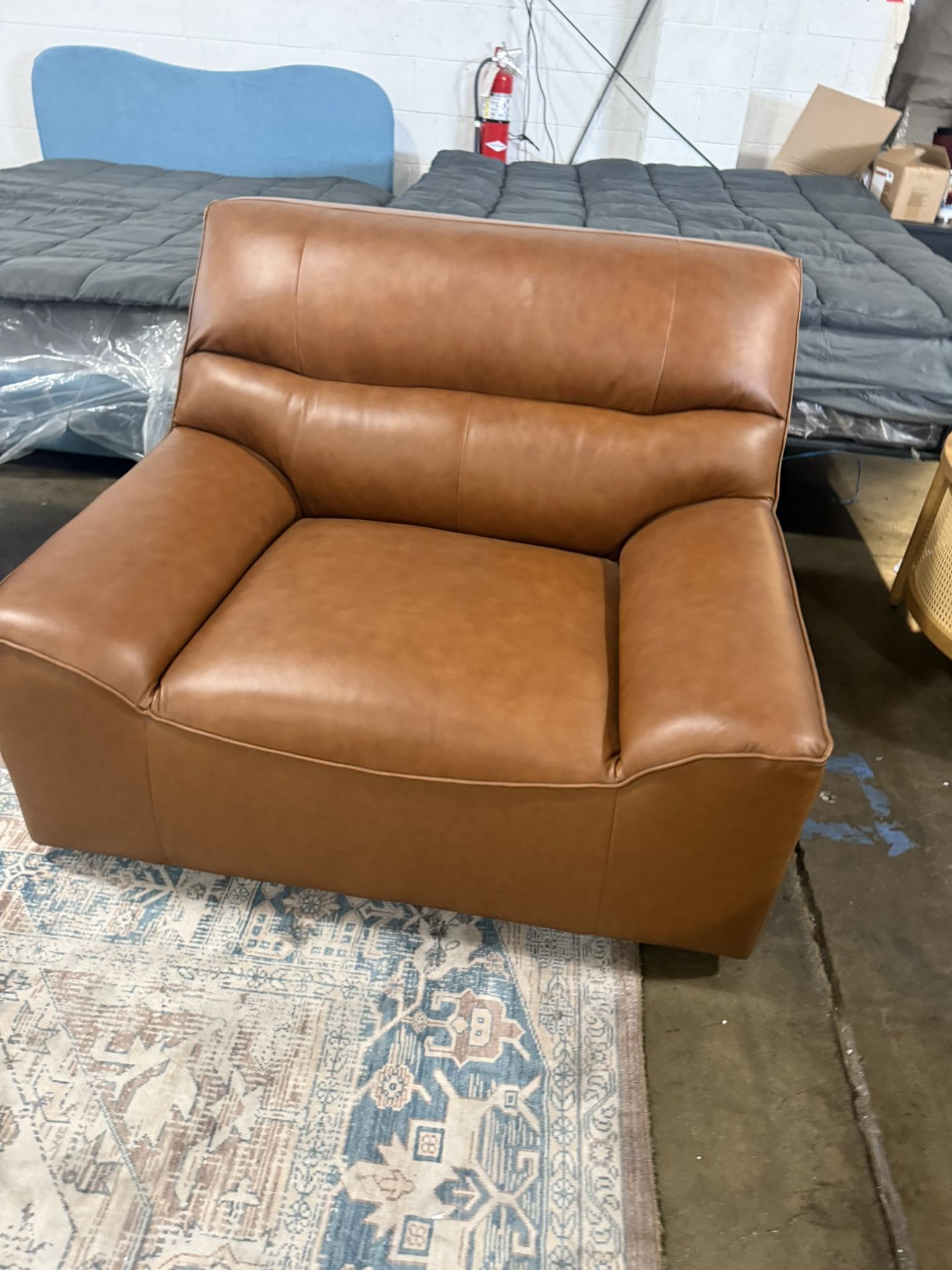 Partner Furniture Silla sin Brazos Única Premium de Cuero de Primera Calidad en Jengibre