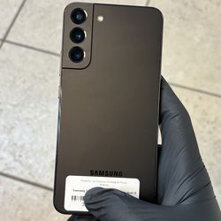 Samsung Galaxy S22 plus 128gb factory unlocked