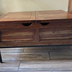 Solid Wood Coffee Table With Storage 