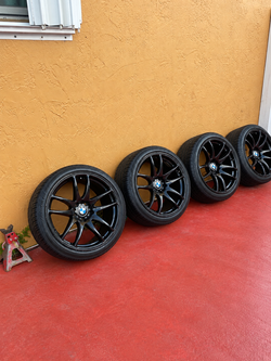 Rines BMW M3 Style 19" con llantas nuevas