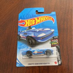 Hotwheels Corvette Toy Car