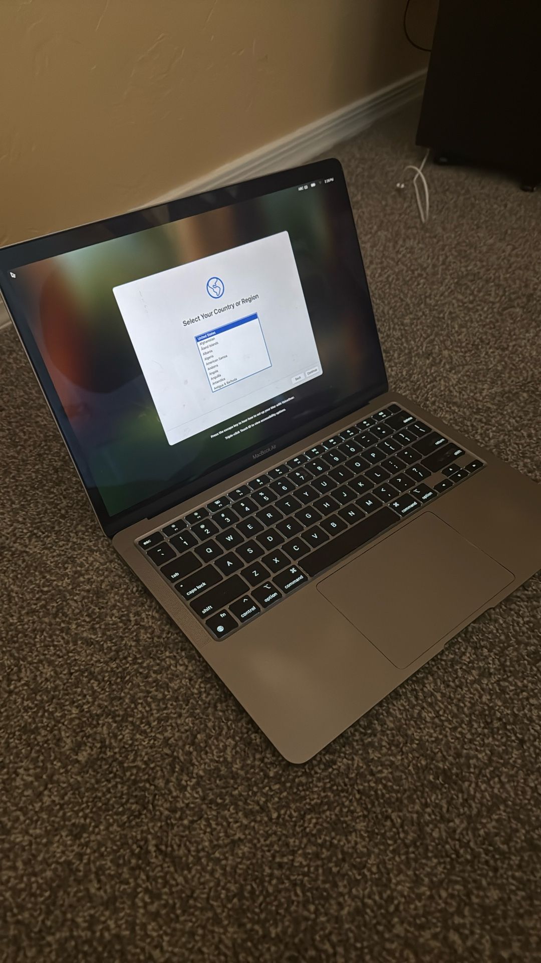 MacBook Air M1 (2020) 