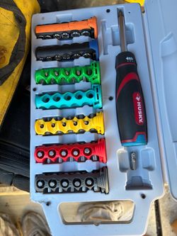 Husky Screwdriver with Bit Set