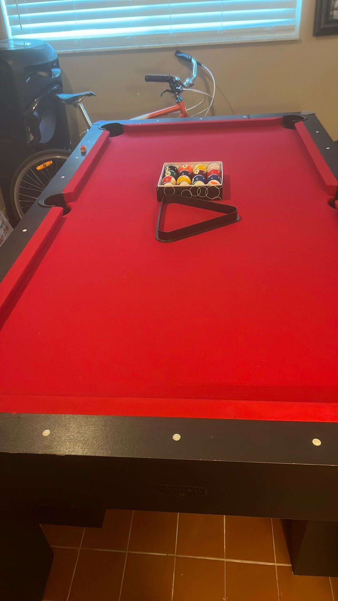 Pool table