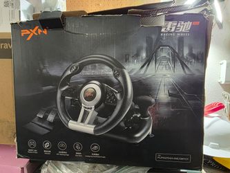 Racing steering wheels with pedals