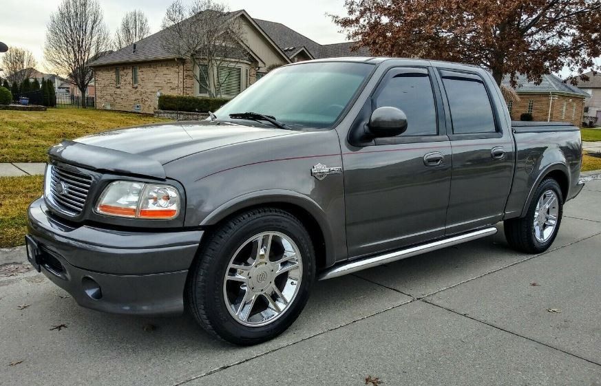 🚀🚀 Price 1200 Ford F-150 V8 2️⃣0️⃣0️⃣2️⃣