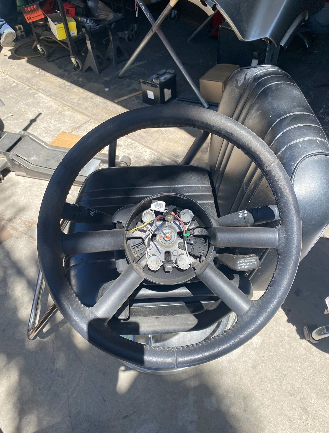 Jeep Jk Wrangler Steering Wheel Column With Key
