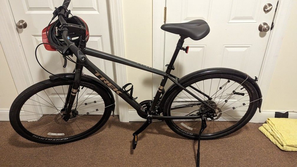 Trek Verve 2 Disc, Large, Hardtail hybrid mountain bike