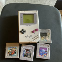 Nintendo Game Boy 