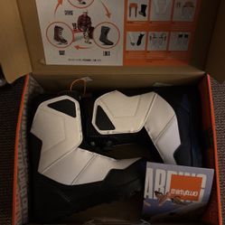 Snowboard Boots 