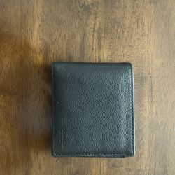 Men’s Coach Wallet (Comes With Cardholder)