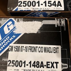 KING SHOCKS IN STOCK FOR GMC AND SILVERADO WITH ADJUSTERS 3300$ FRONT AND REAR FINANCE AVAILABLE