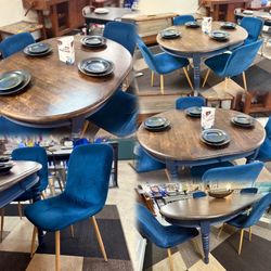 💙 Modern Dining Set – $269.99 💙