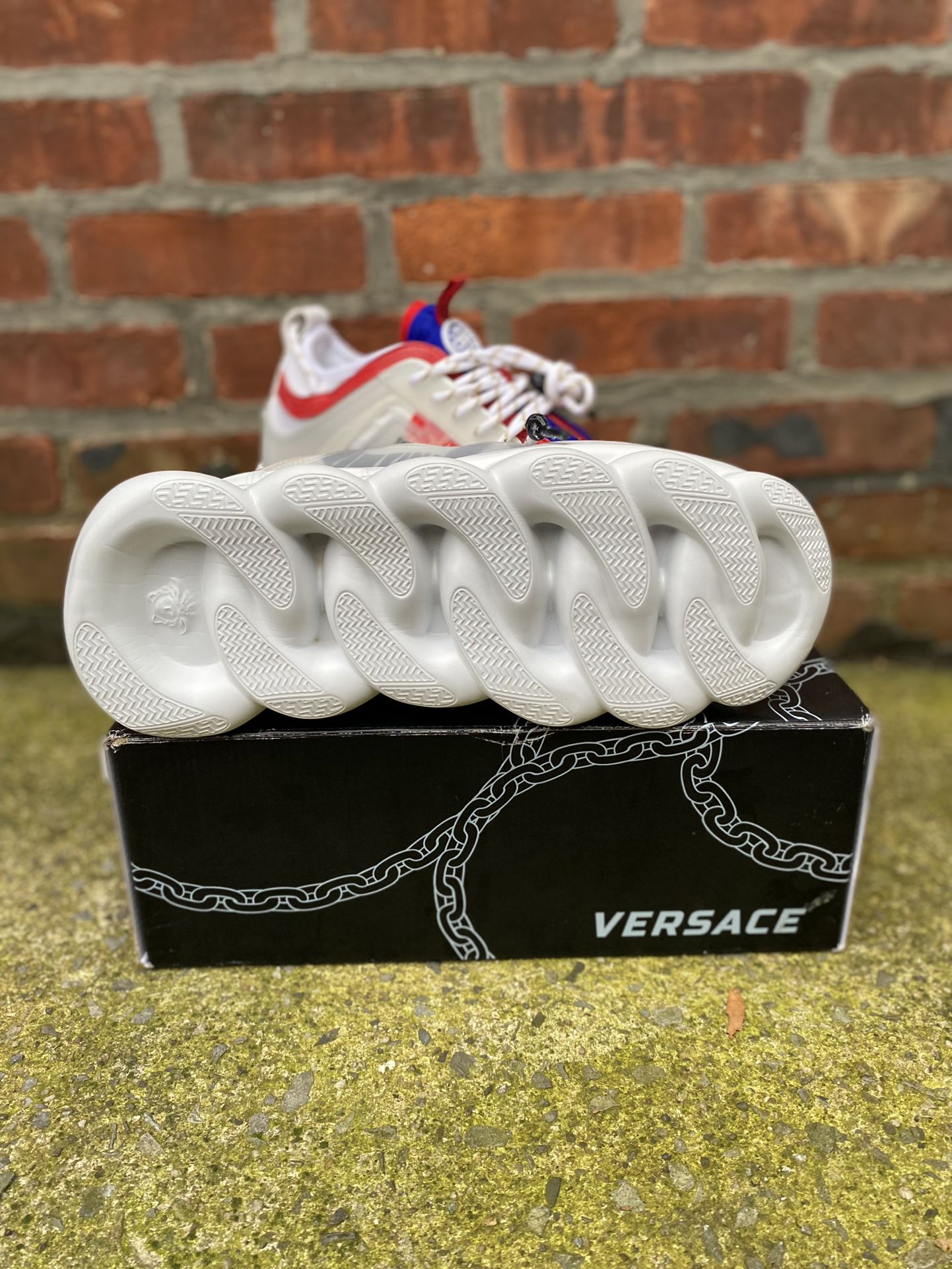 Versace Chain Reaction Brand New Size 10 & 11 for Sale in Queens, NY -  OfferUp