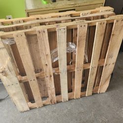 Wood Pallets 48x40
