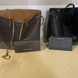 Lady’s Michael Kors Purse Set