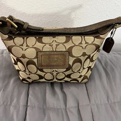Older Coach Mini purse Wristlet 