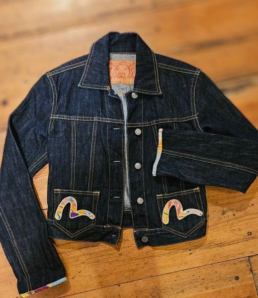 EVISU Cropped Denim Jacket (Size Large ,Fits Like A Small / Xsmall)