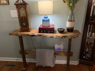 Custom Live Edge Benches, Entry Tables, And End Tables