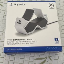 PlayStation 5 Twin Charging Station