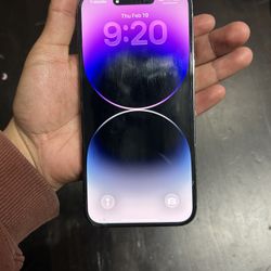 iPhone 14 Pro MAX ( Cracked ) 