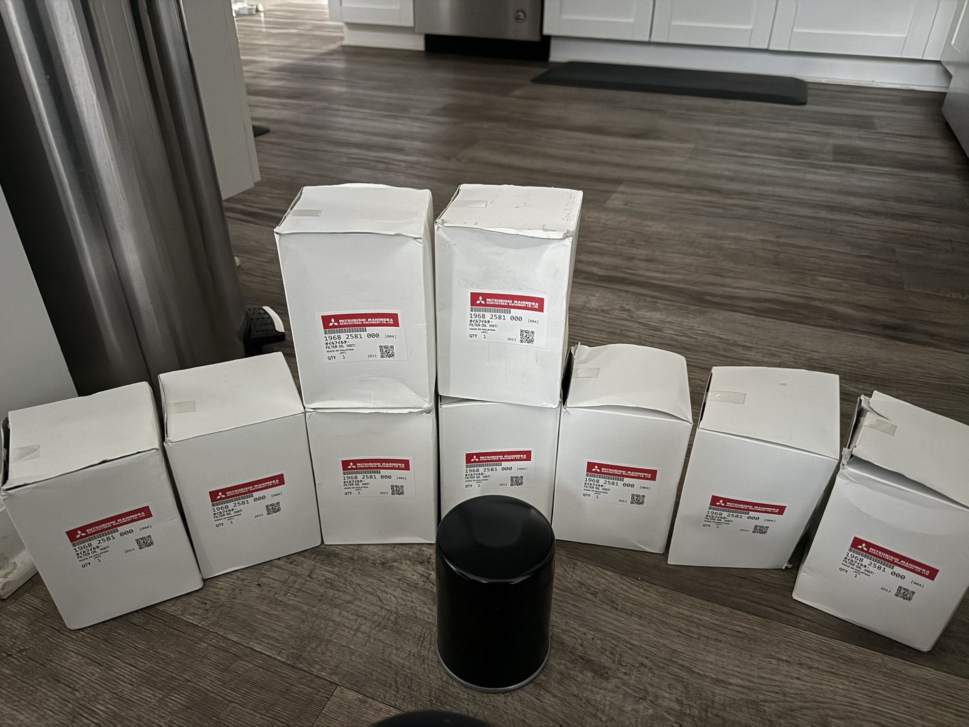Mahindra Mitsubishi Oil Filters