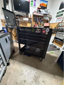 Mac Tool Cart