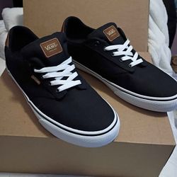 New Vans Mens 12
