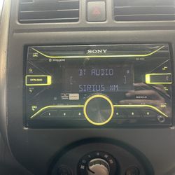 Still New Bluetooth stereo 