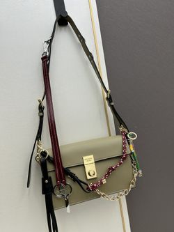 Soft Sound Shoulder Small