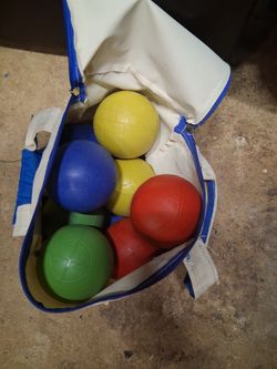Bocce balls