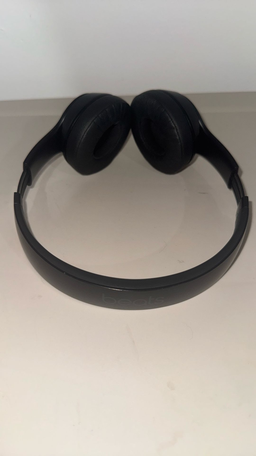 Beats Solo3 Wireless headphones (used)