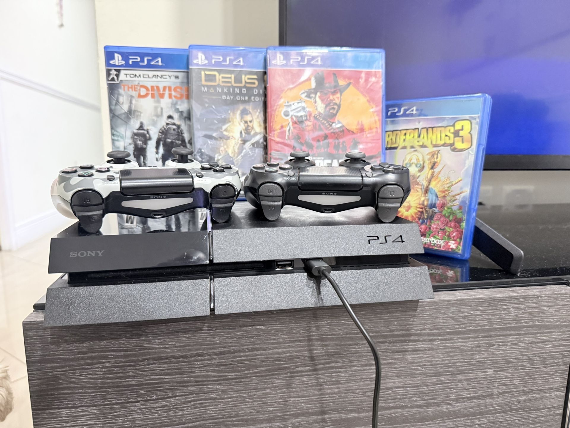 Sony PlayStation 4 Console bundle PS4 🔥 2 Controller 4 Juegos Está Practicamente Nueva Los Cables Premium Seller