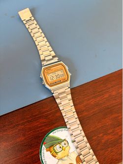 Casio watch (broken latch)