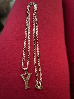 Chain and Y pendant