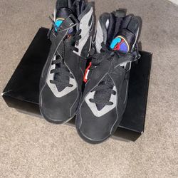 Aqua 8s