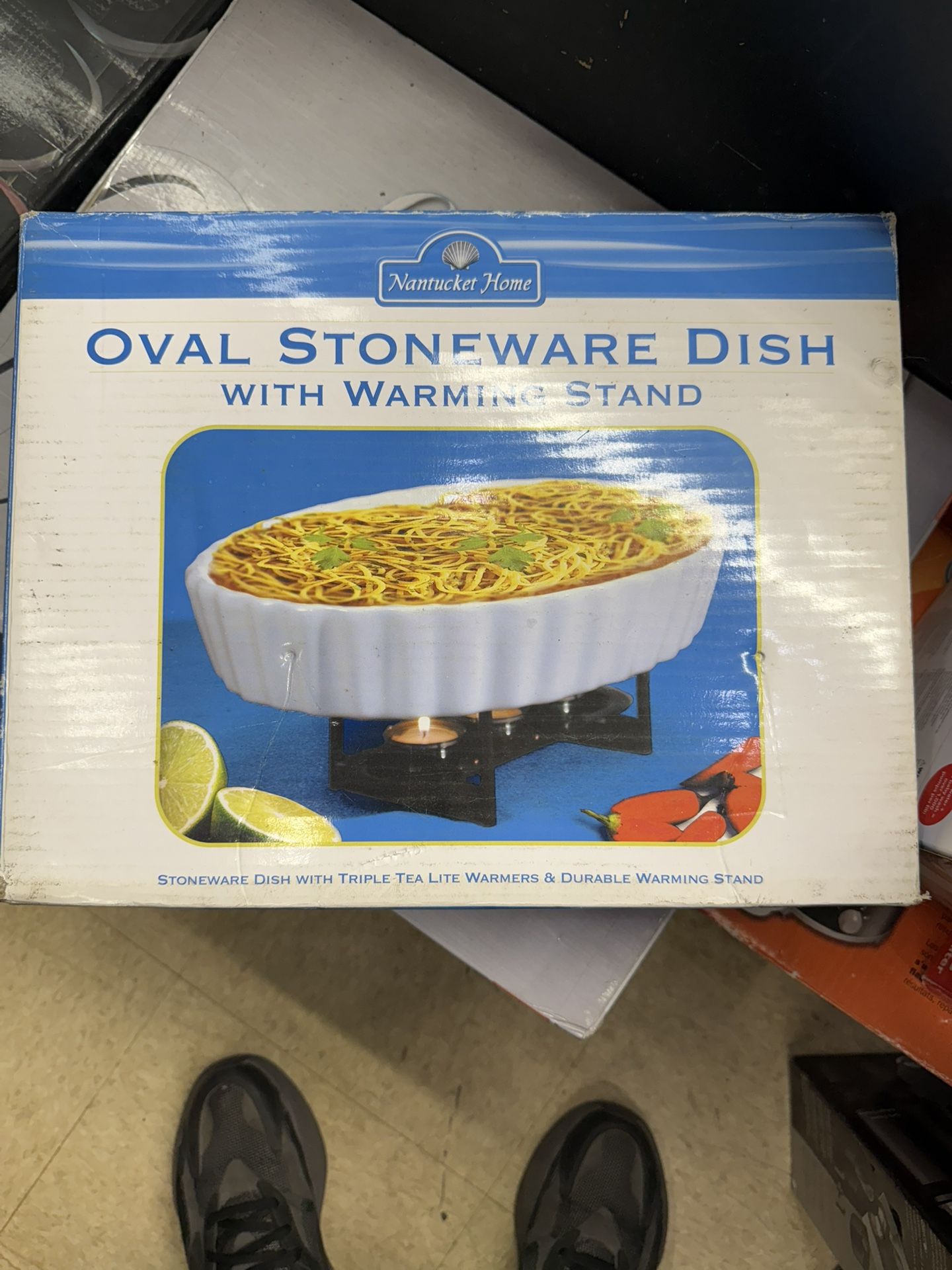 Stoneware Dish With Warming Stand